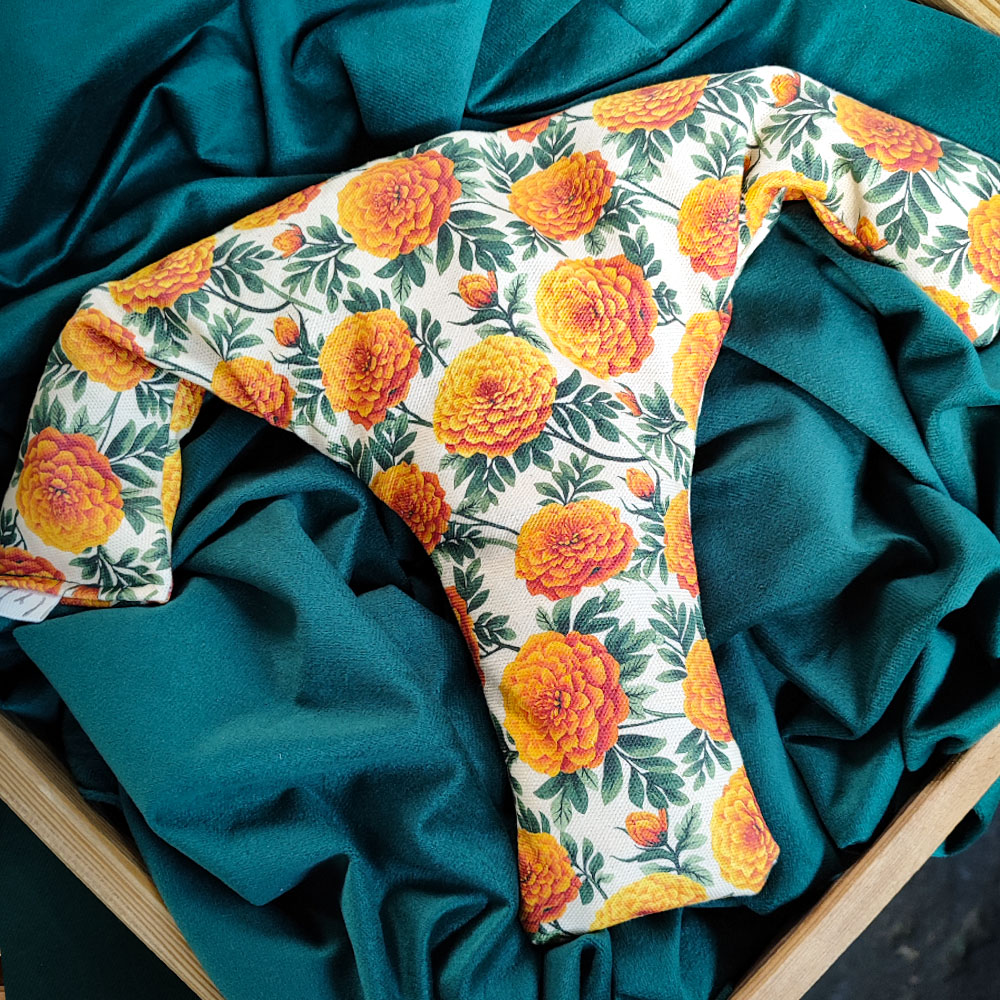 Termofor w idealnym kształcie - wzór Aksamitka - 470g - Yokompres