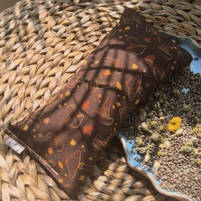 🌿Ziołowy kompres na oczy — Ukoyka™ konopna z suszonymi kwiatami rumianku i jaśminu