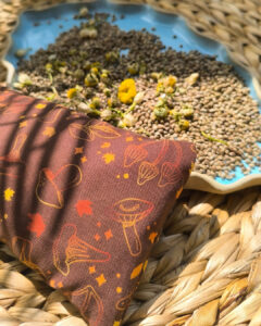 Ukoyka konopna - ziołowy kompres na oczy 13